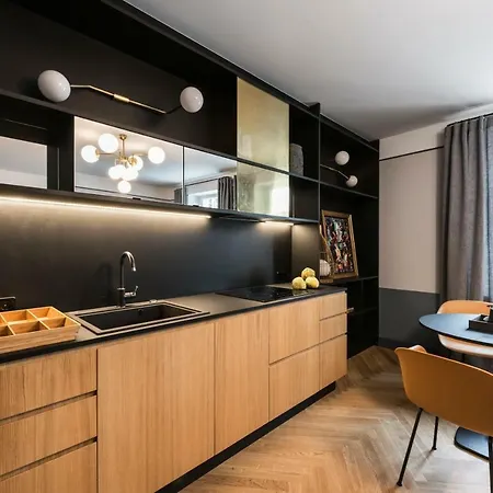Superb 2 Bedr By Reside Baltic Apartment *